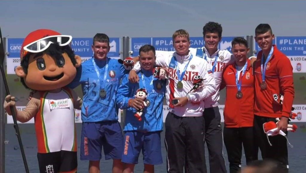 Зубок Александр со спортсменом Могилевского училища олимпийского резерва - Буркановым Ильей завоевывали серебряную медаль.
